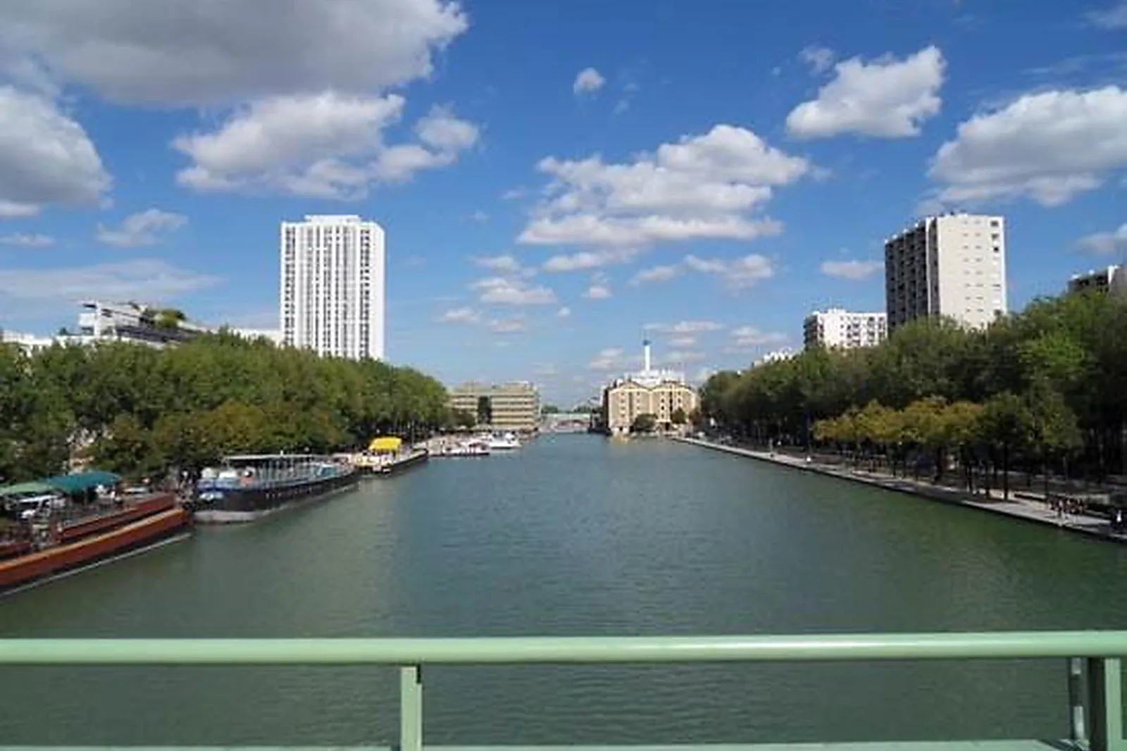 Lieux événementiels, PÉNICHE ANTIPODE