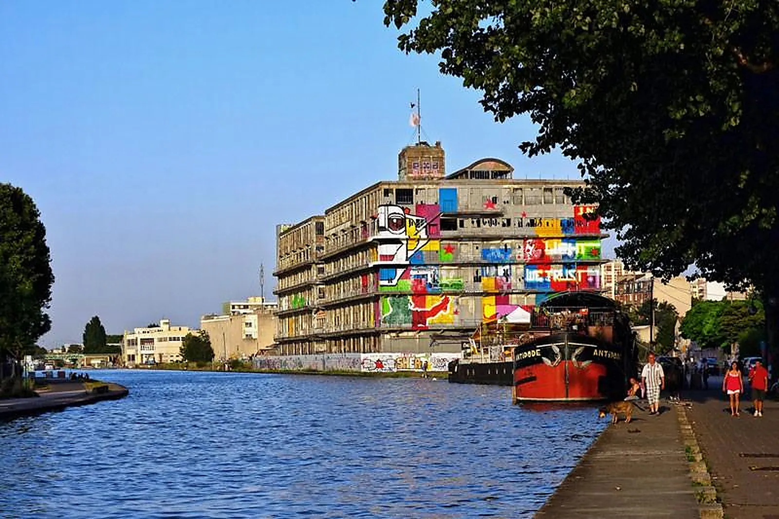 Lieux événementiels, PÉNICHE ANTIPODE