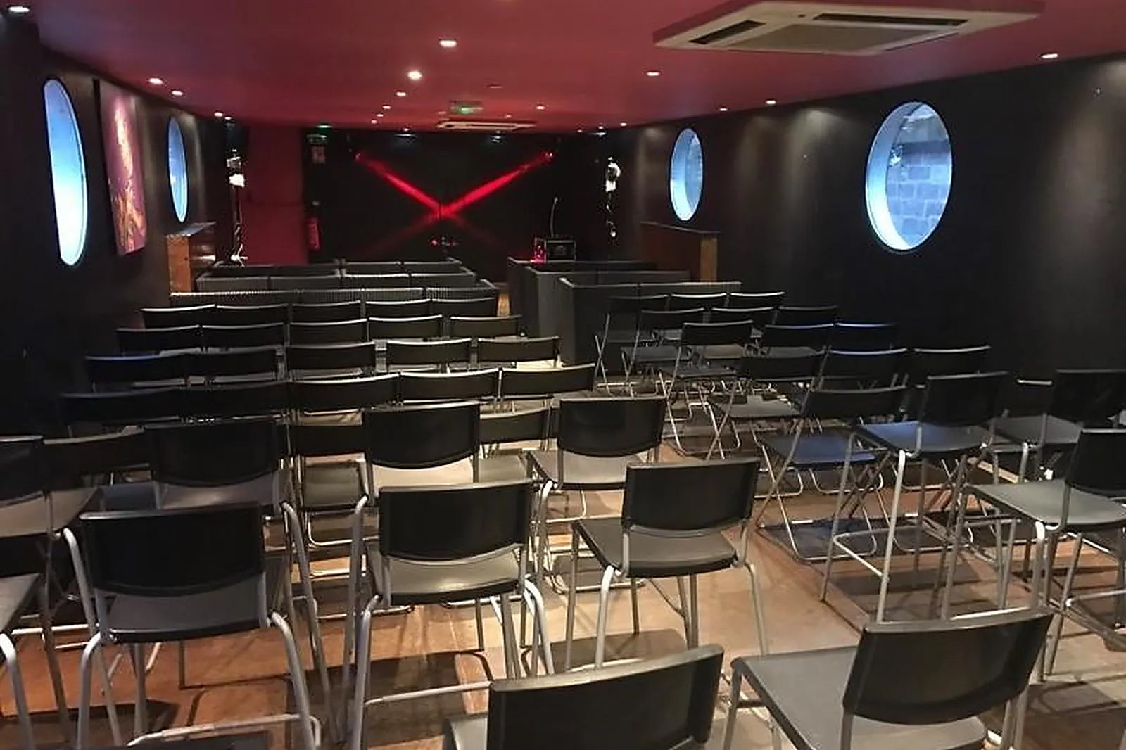 Lieux événementiels, PÉNICHE ILL VINO