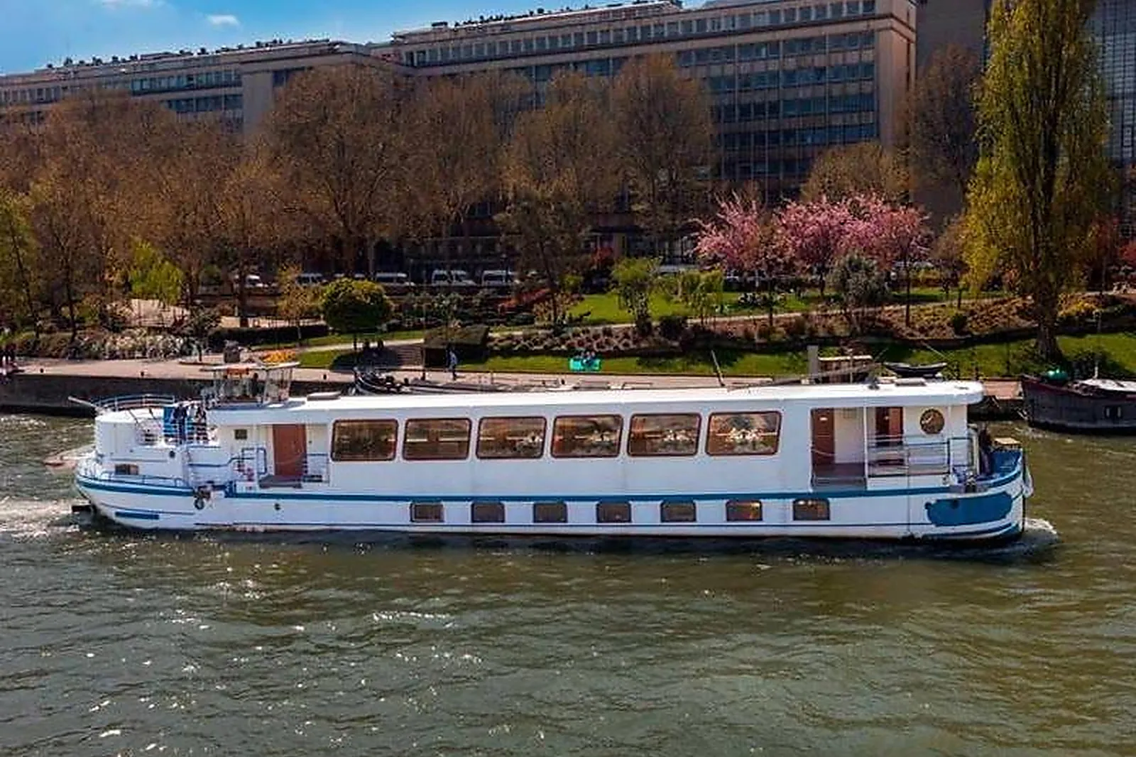 Lieux événementiels, PÉNICHE L'UNIC