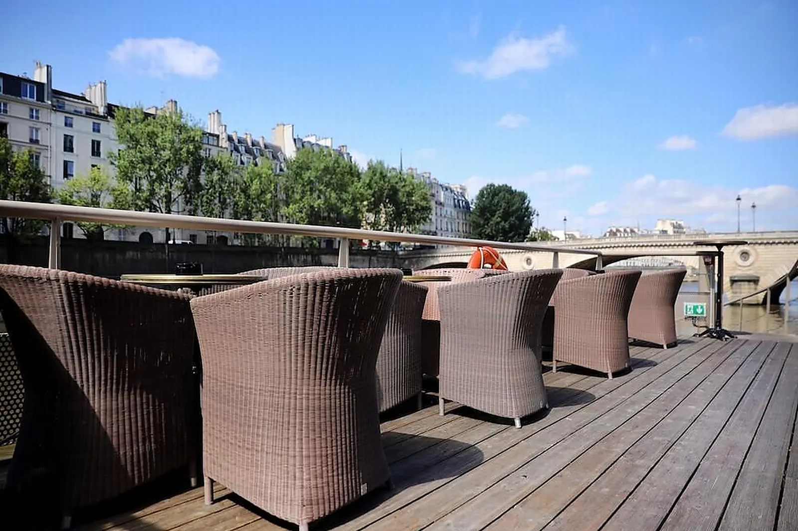 Lieux événementiels, PÉNICHE MR PÉLICAN