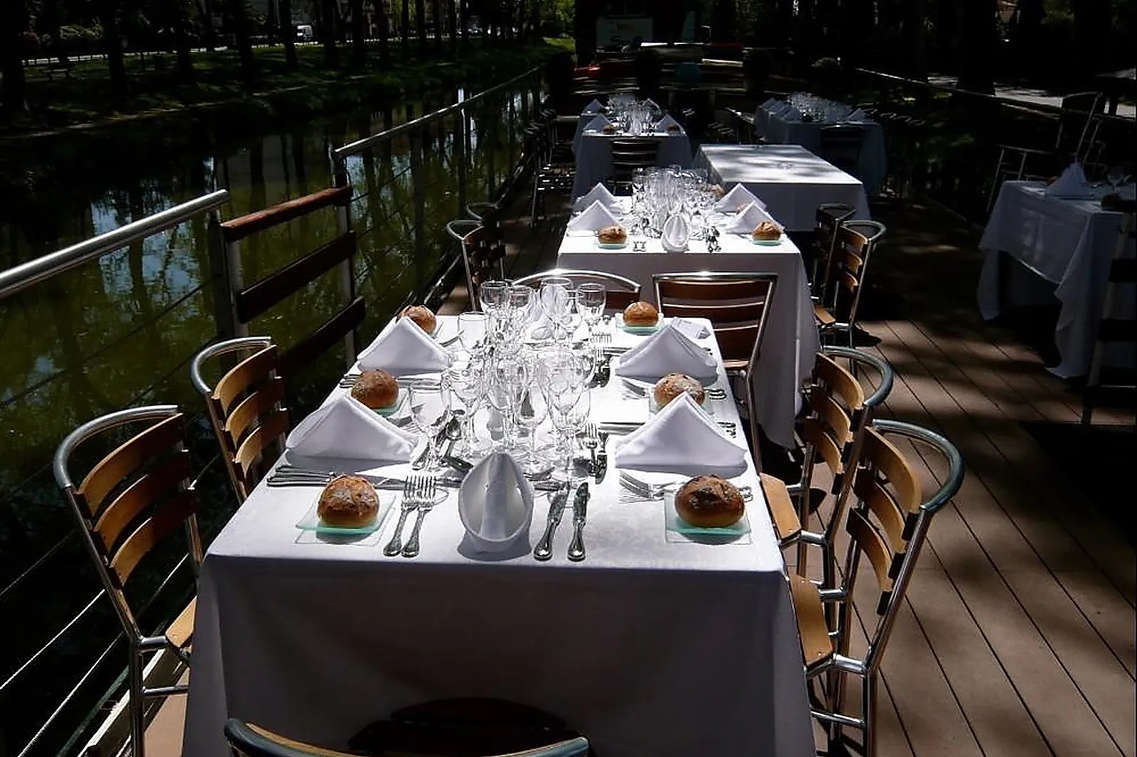 Lieux événementiels, PENICHE SAMSARA