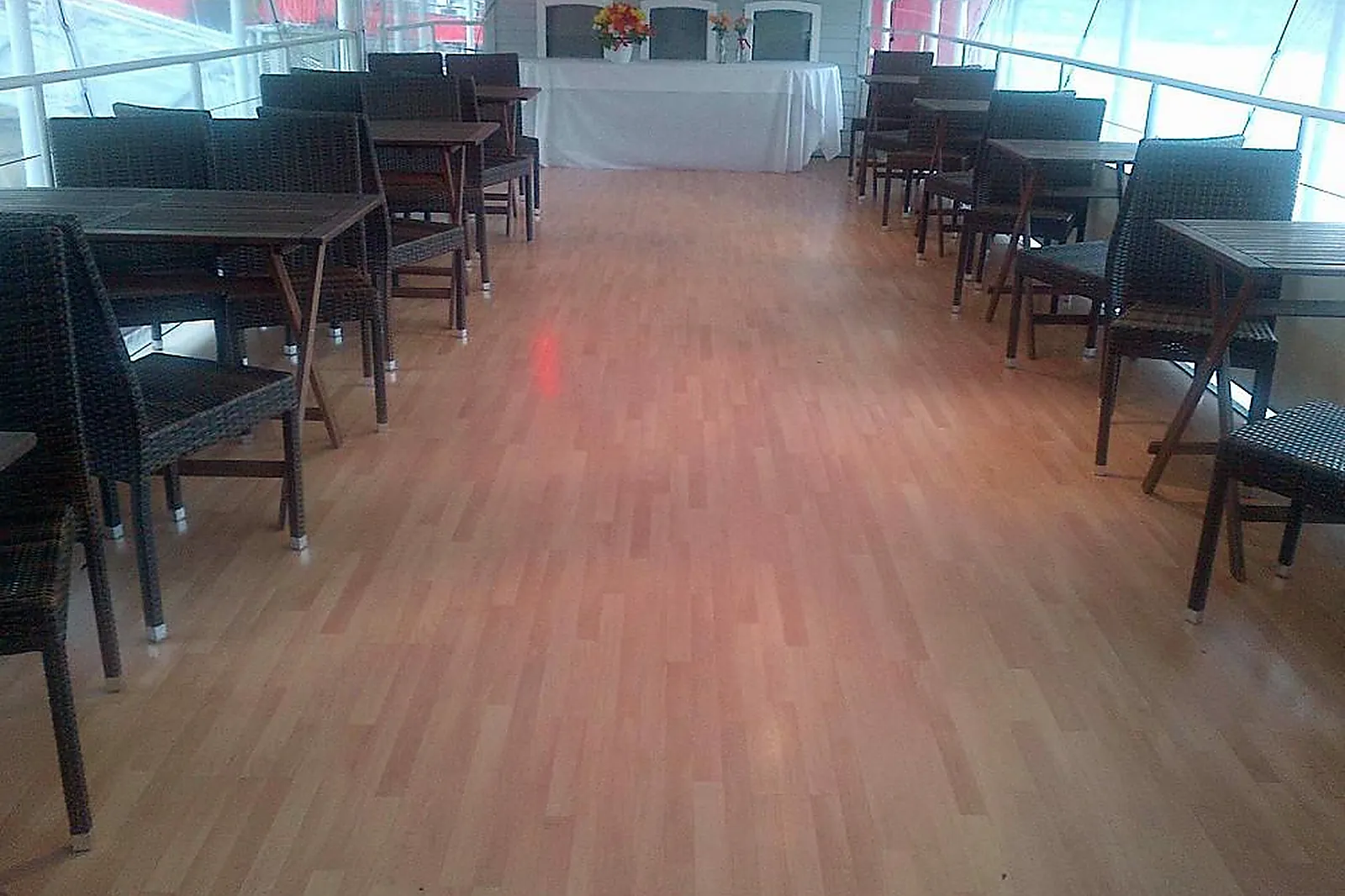 Lieux événementiels, PENICHE THE CHARLESTON