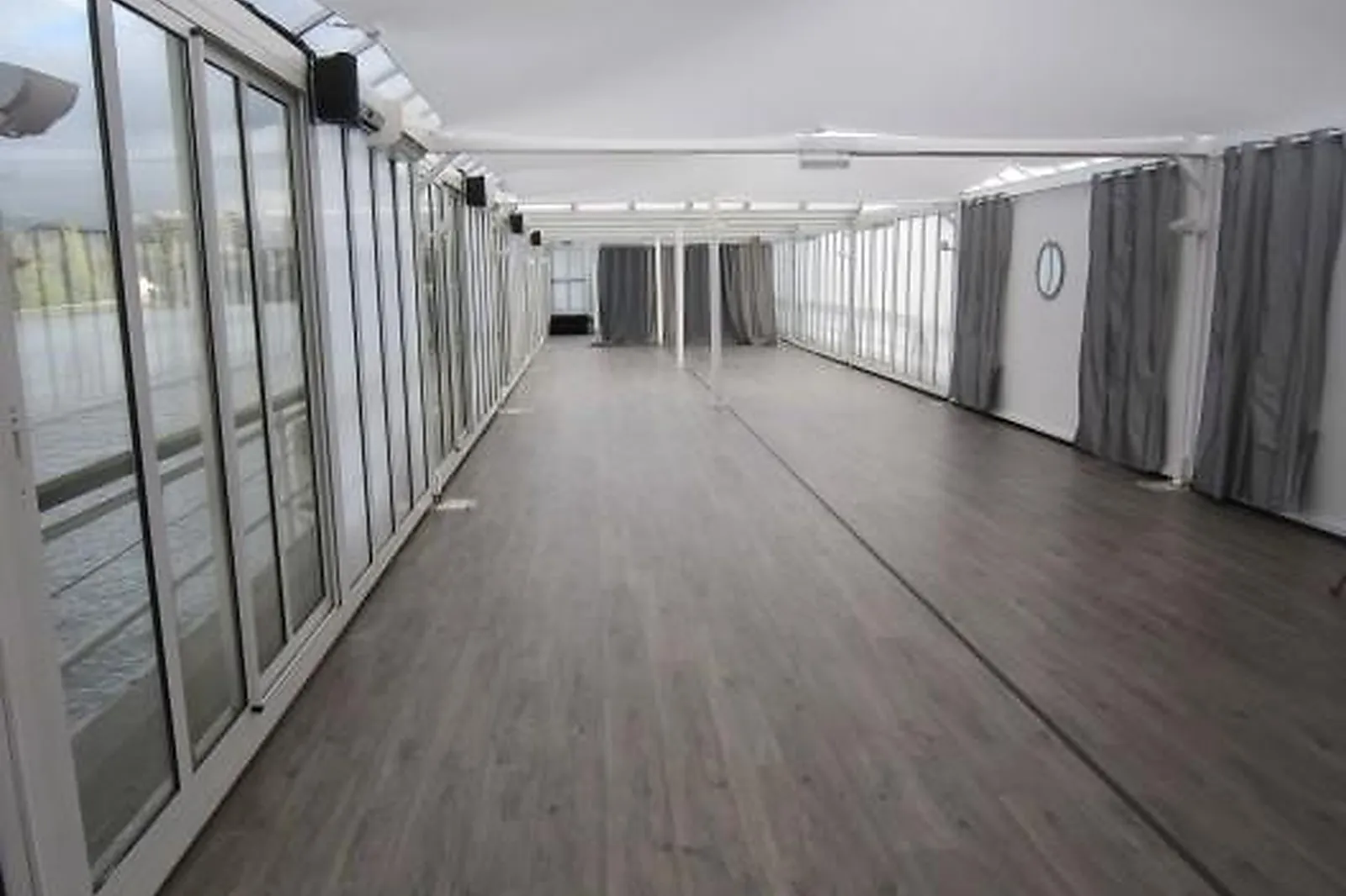 Lieux événementiels, PENICHE TOUTA