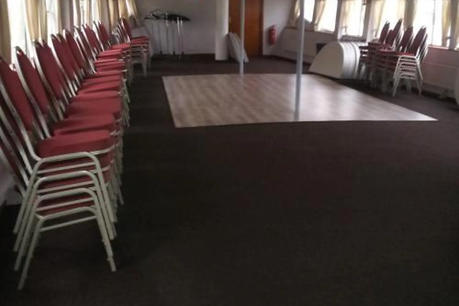 Lieux événementiels, PÉNICHE L'EVENEMENT