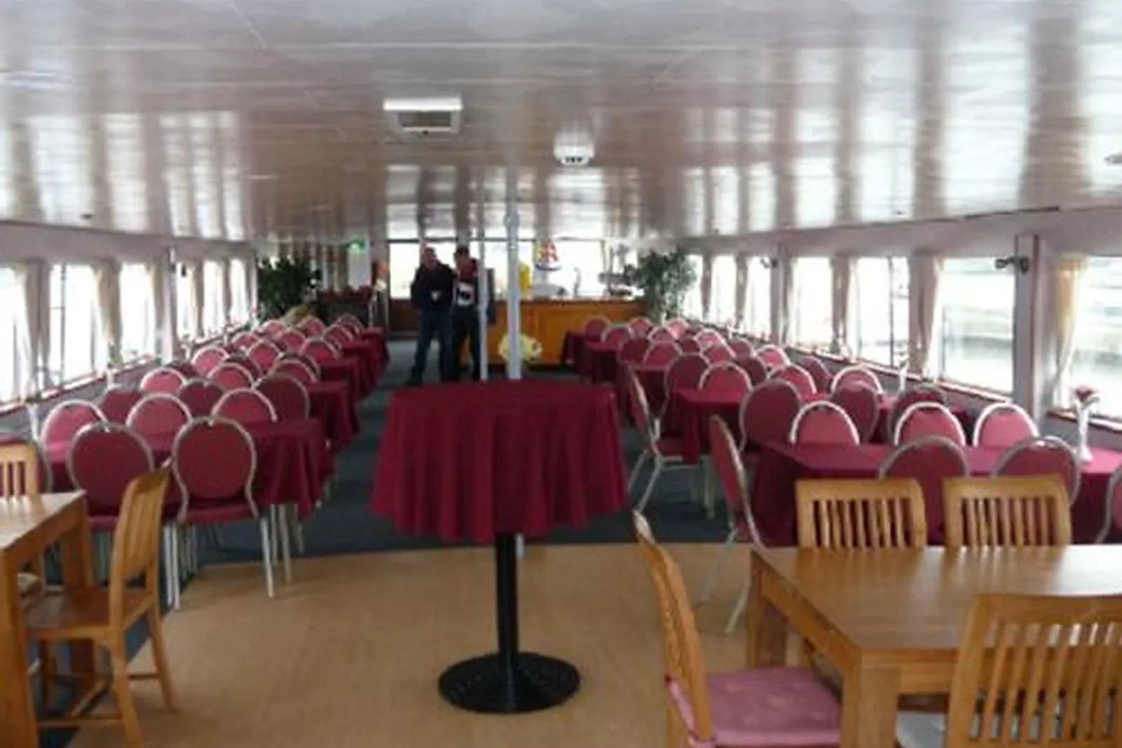 Lieux événementiels, PÉNICHE L'EVENEMENT