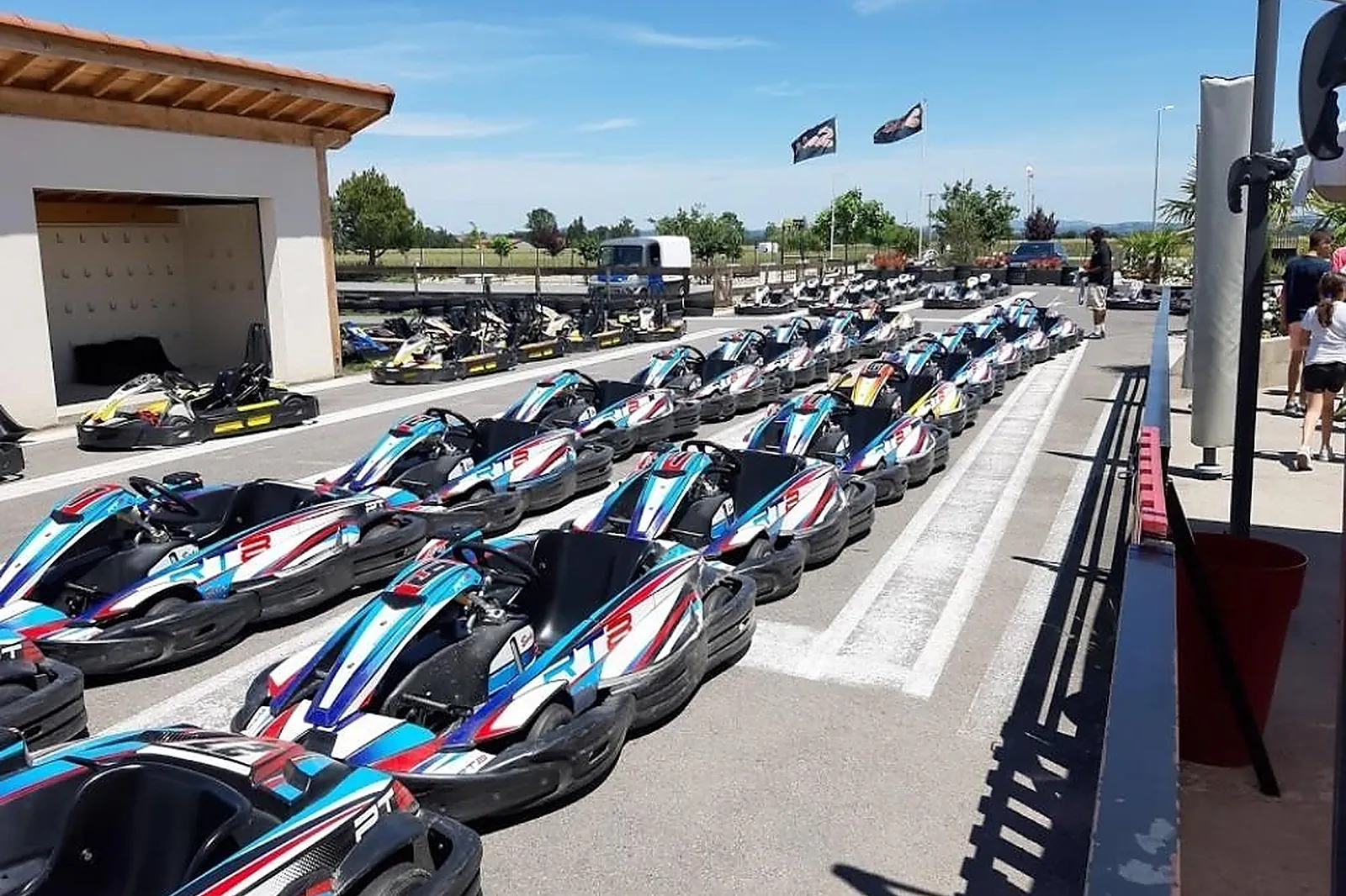 Lieux événementiels, PERFORMANCES DRIVE