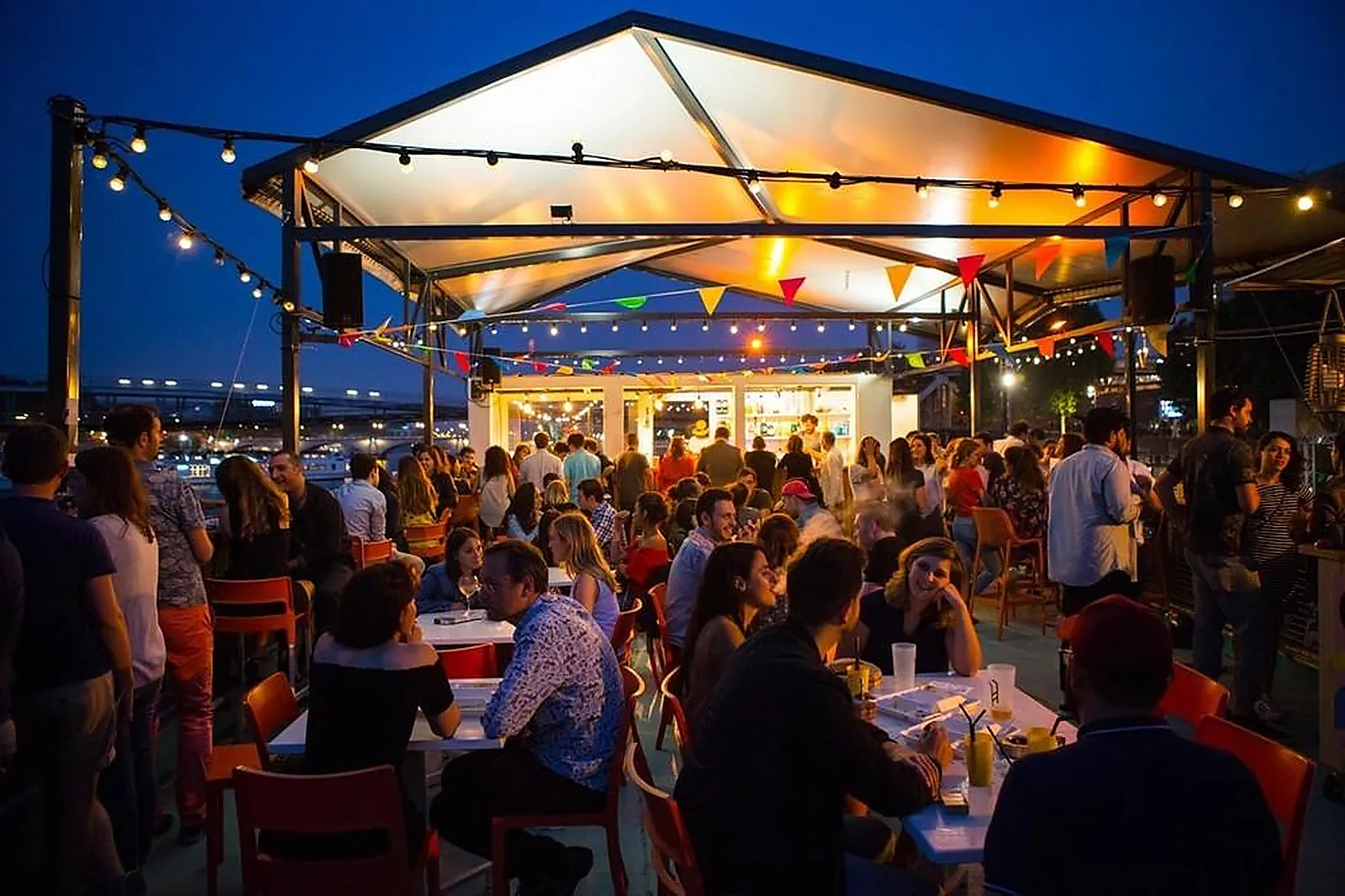 Lieux événementiels, PETIT BAIN