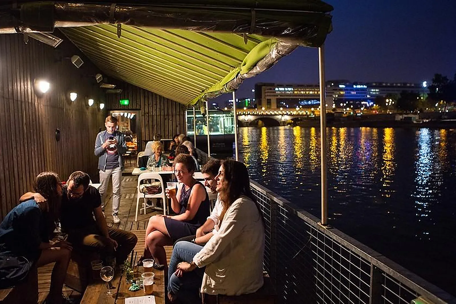 Lieux événementiels, PETIT BAIN
