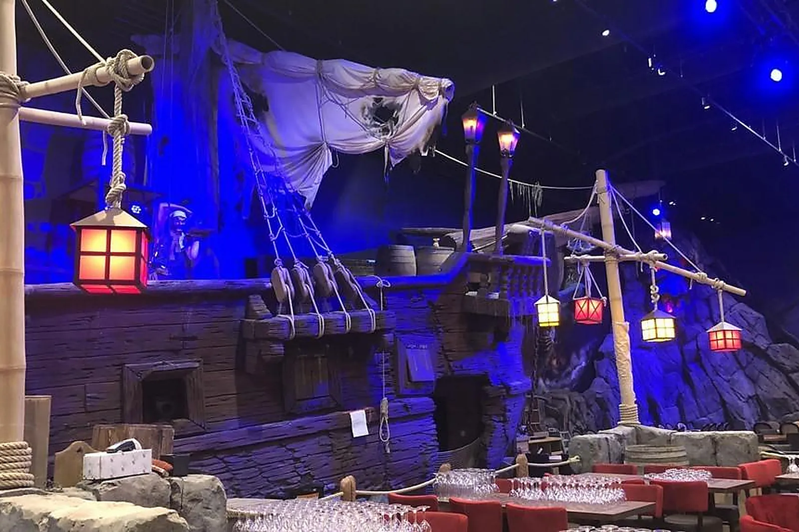 Lieux événementiels, PIRATES PARADISE