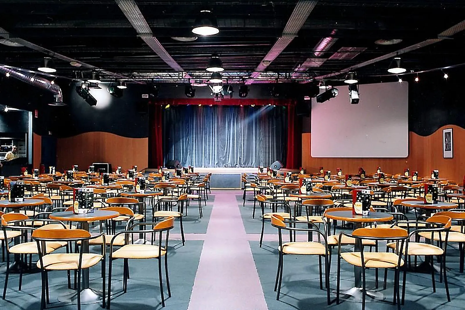 Lieux événementiels, PLANET BOWLING