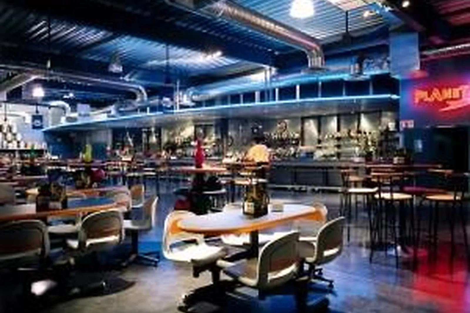 Lieux événementiels, PLANET BOWLING