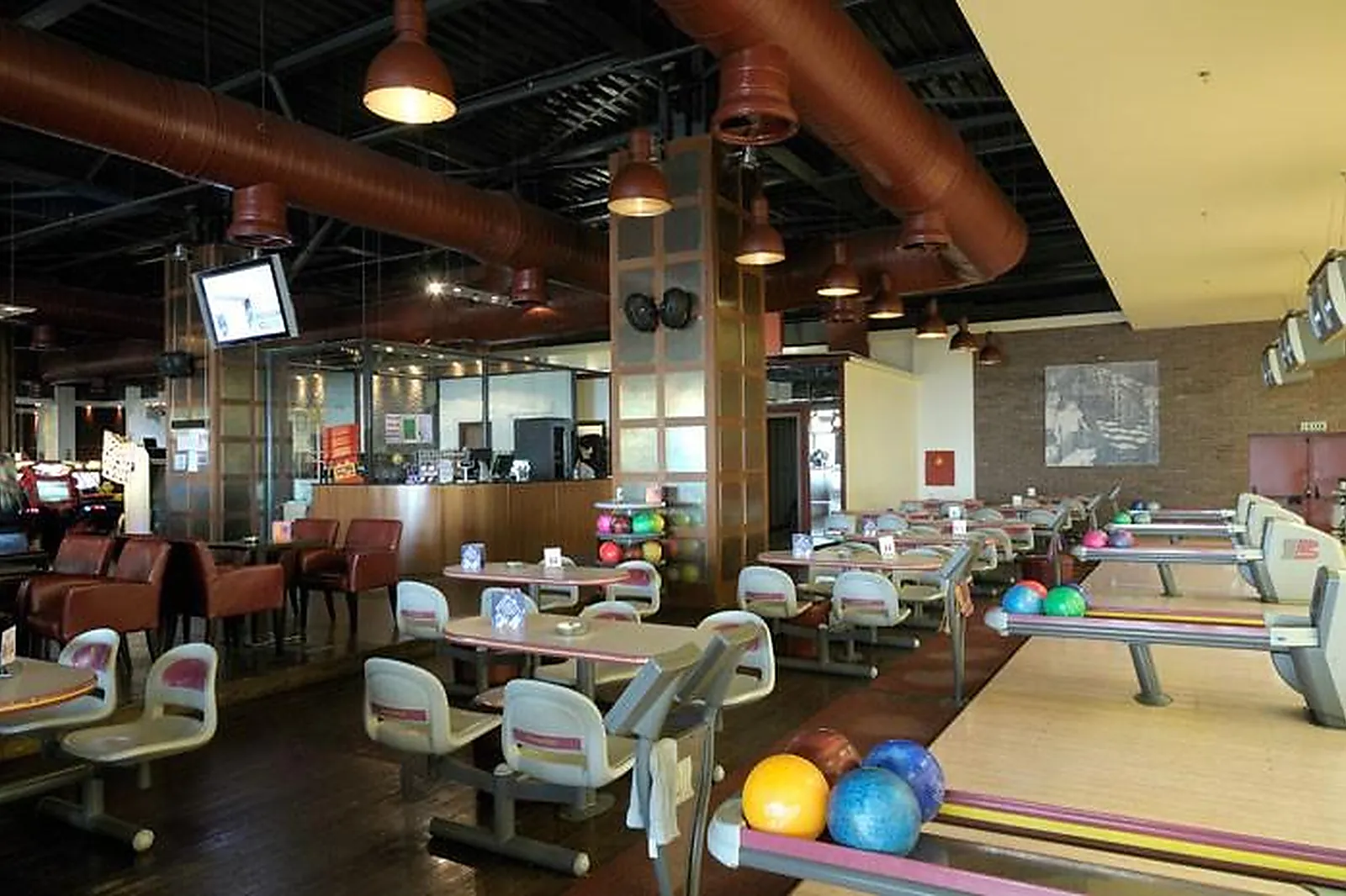 Lieux événementiels, PLANET BOWLING