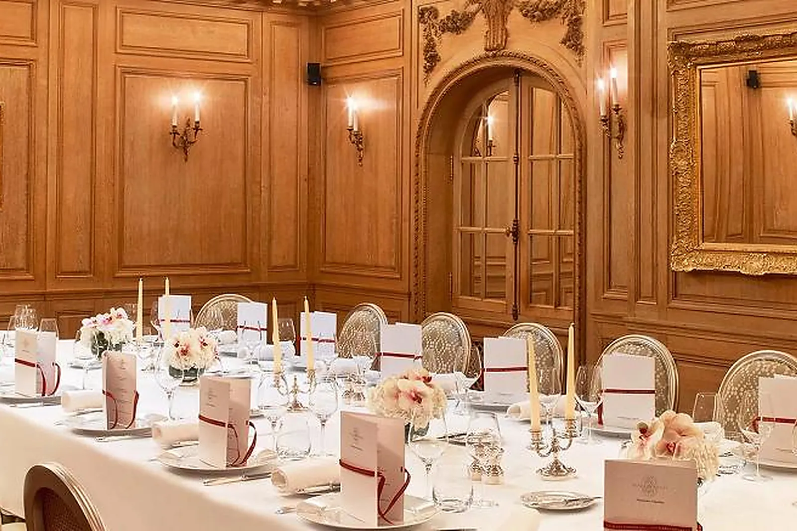 Lieux événementiels, PLAZA ATHÉNÉE PARIS