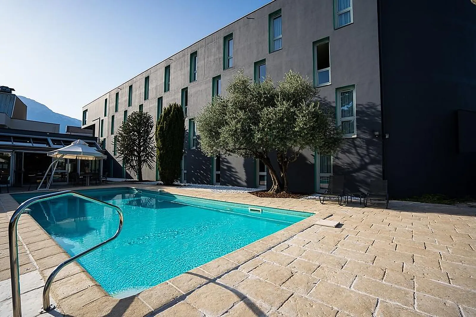 Lieux événementiels, POMO HOTEL ET RESTAURANT