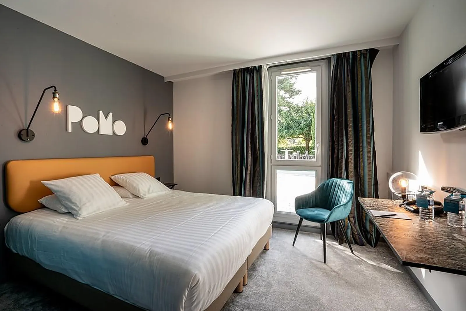 Lieux événementiels, POMO HOTEL ET RESTAURANT