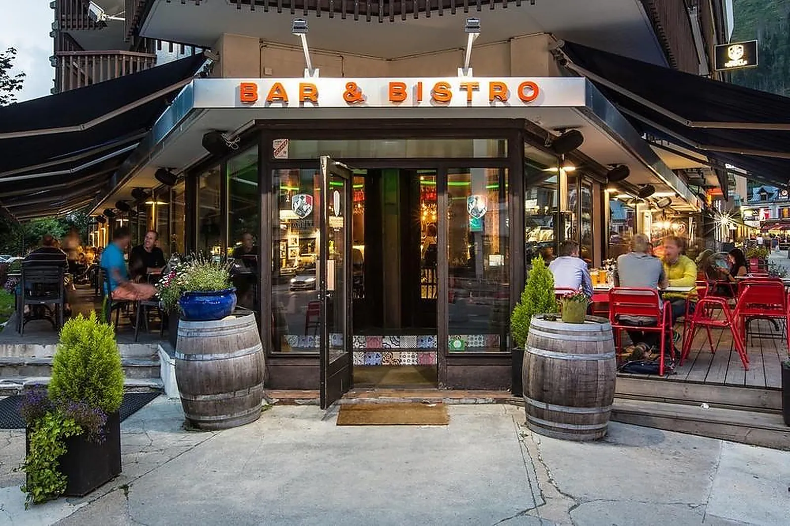 Lieux événementiels, POINTE ISABELLE HÔTEL