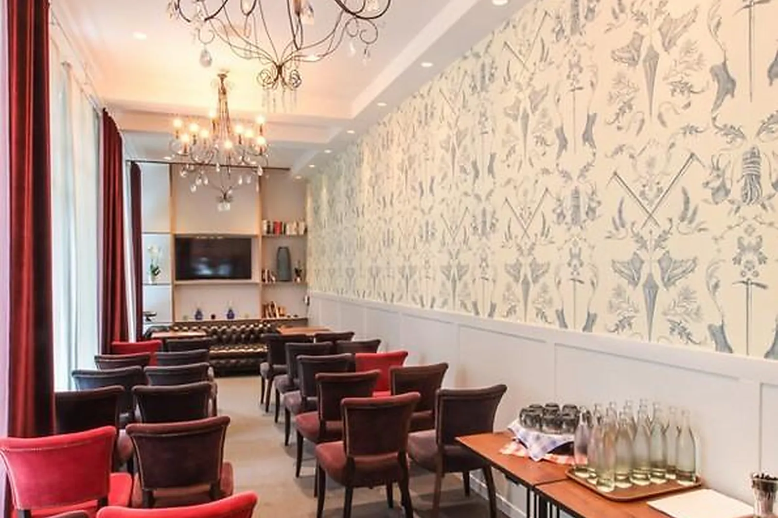 Lieux événementiels, POINTE ISABELLE HÔTEL