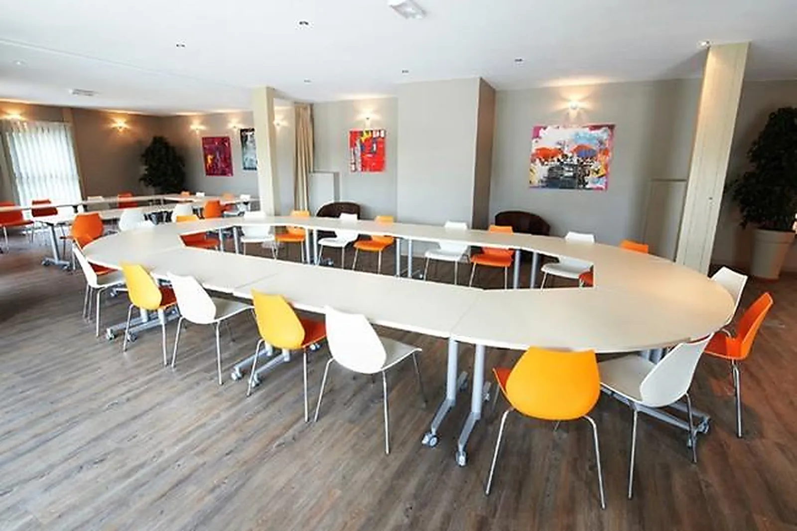 Lieux événementiels, PÔLE EUROPÉEN DU CHEVAL