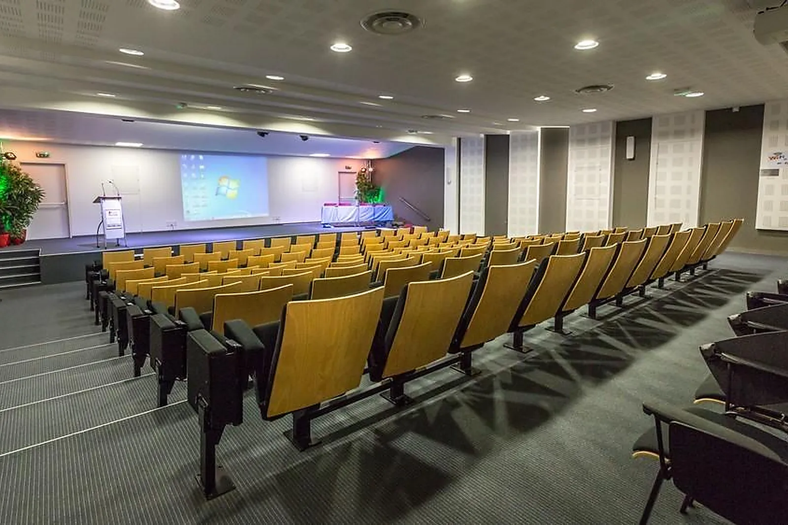 Lieux événementiels, POLE INTERCONSULAIRE DORDOGNE