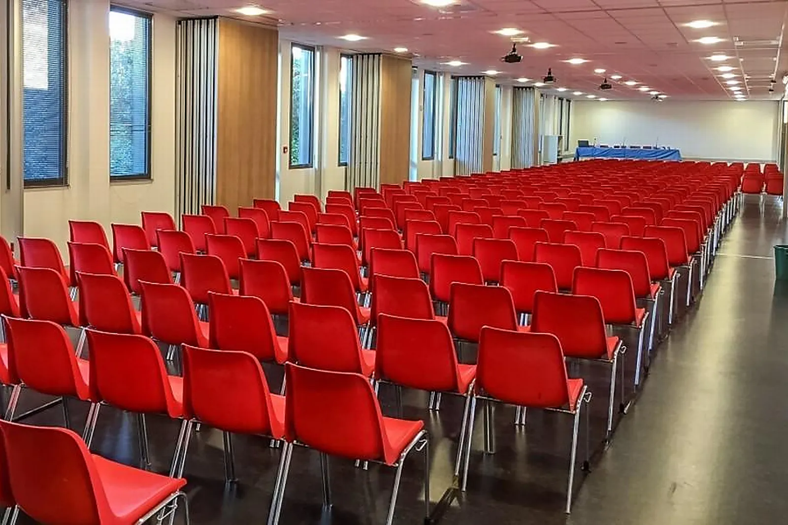 Lieux événementiels, POLE INTERCONSULAIRE DORDOGNE