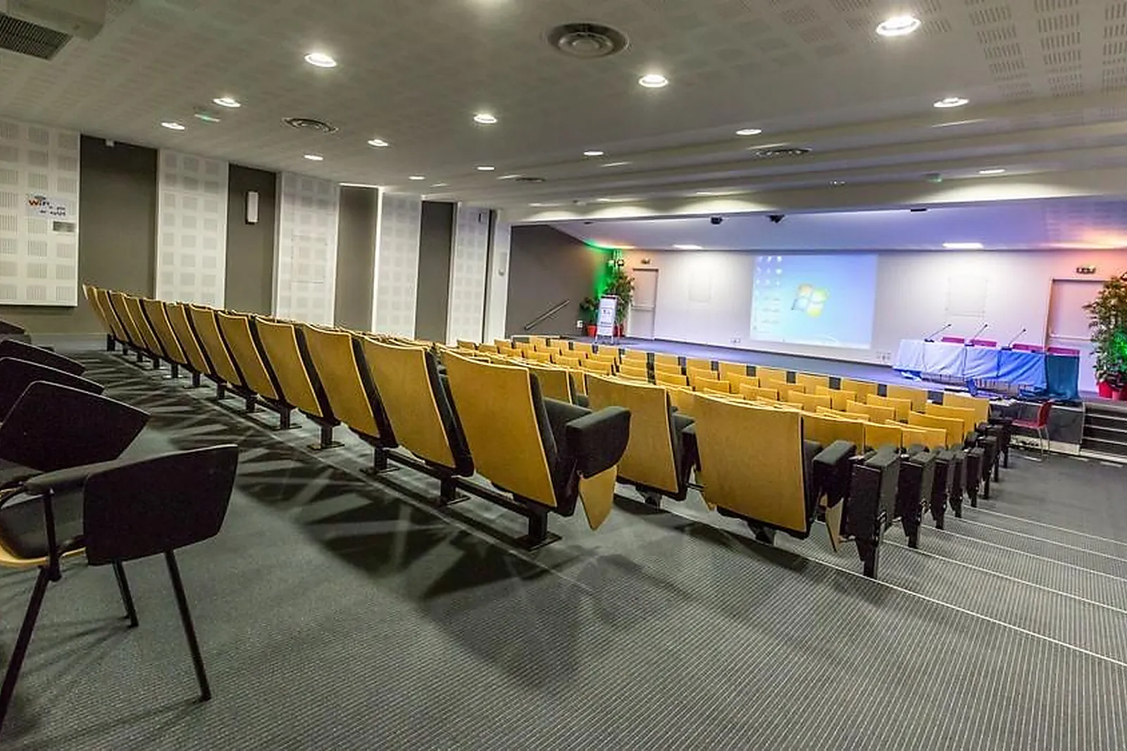 Lieux événementiels, POLE INTERCONSULAIRE DORDOGNE