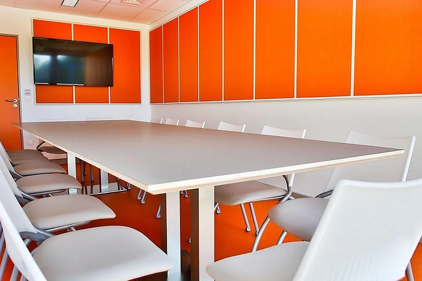 Lieux événementiels, PORT DE DECIZE