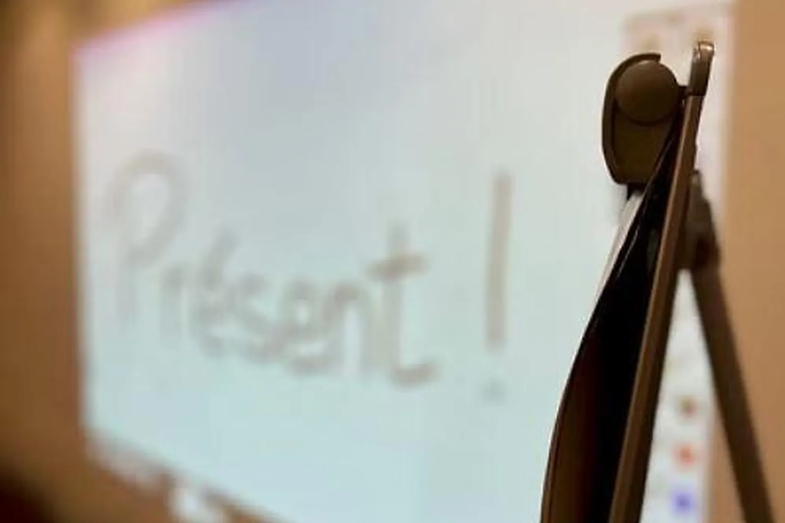 Lieux événementiels, PRÉSENT !