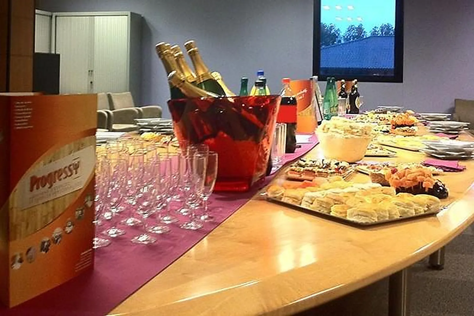 Lieux événementiels, PROGRESSY