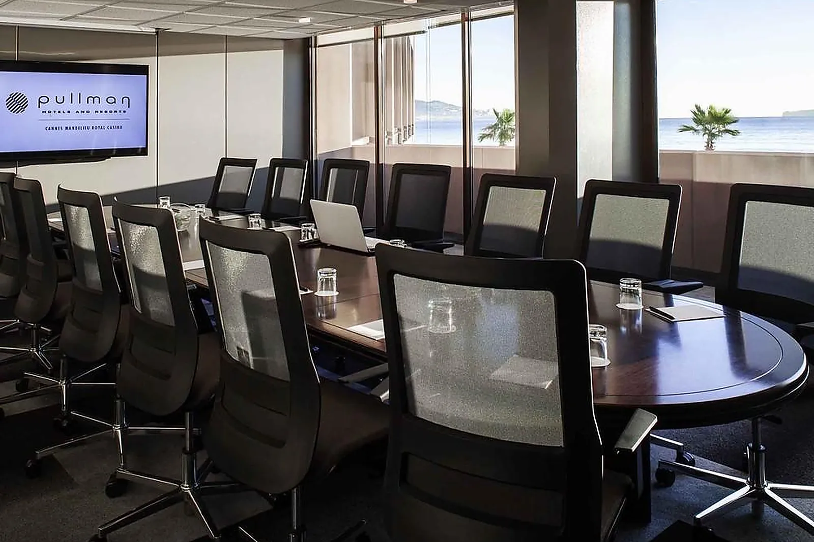 Lieux événementiels, PULLMAN CANNES MANDELIEU ROYAL CASINO
