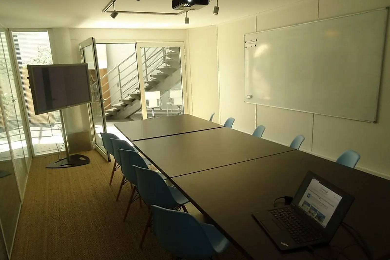 Lieux événementiels, PYRATOYS