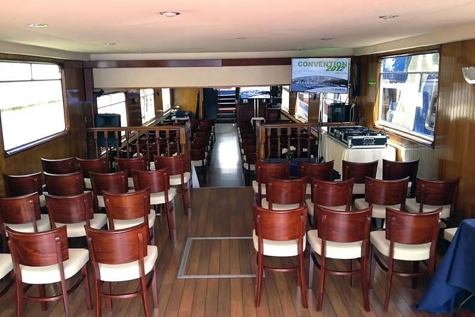 Lieux événementiels, QUAI 55 - CAP SEINE