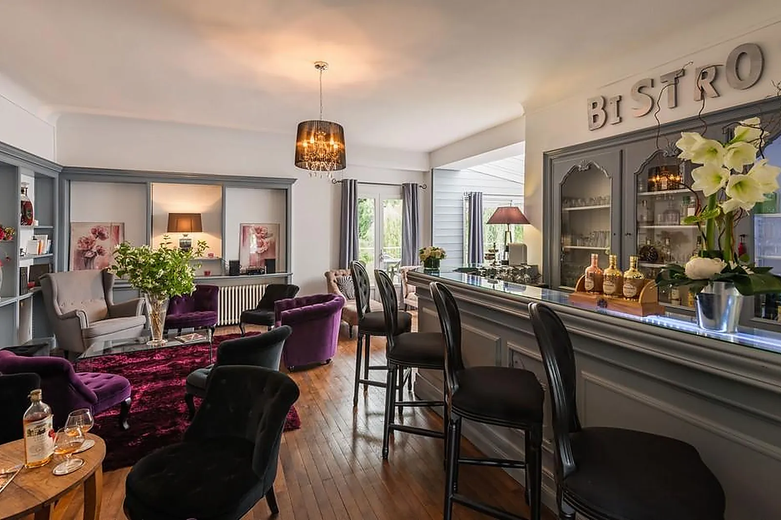 Lieux événementiels, QUAI DES PONTIS