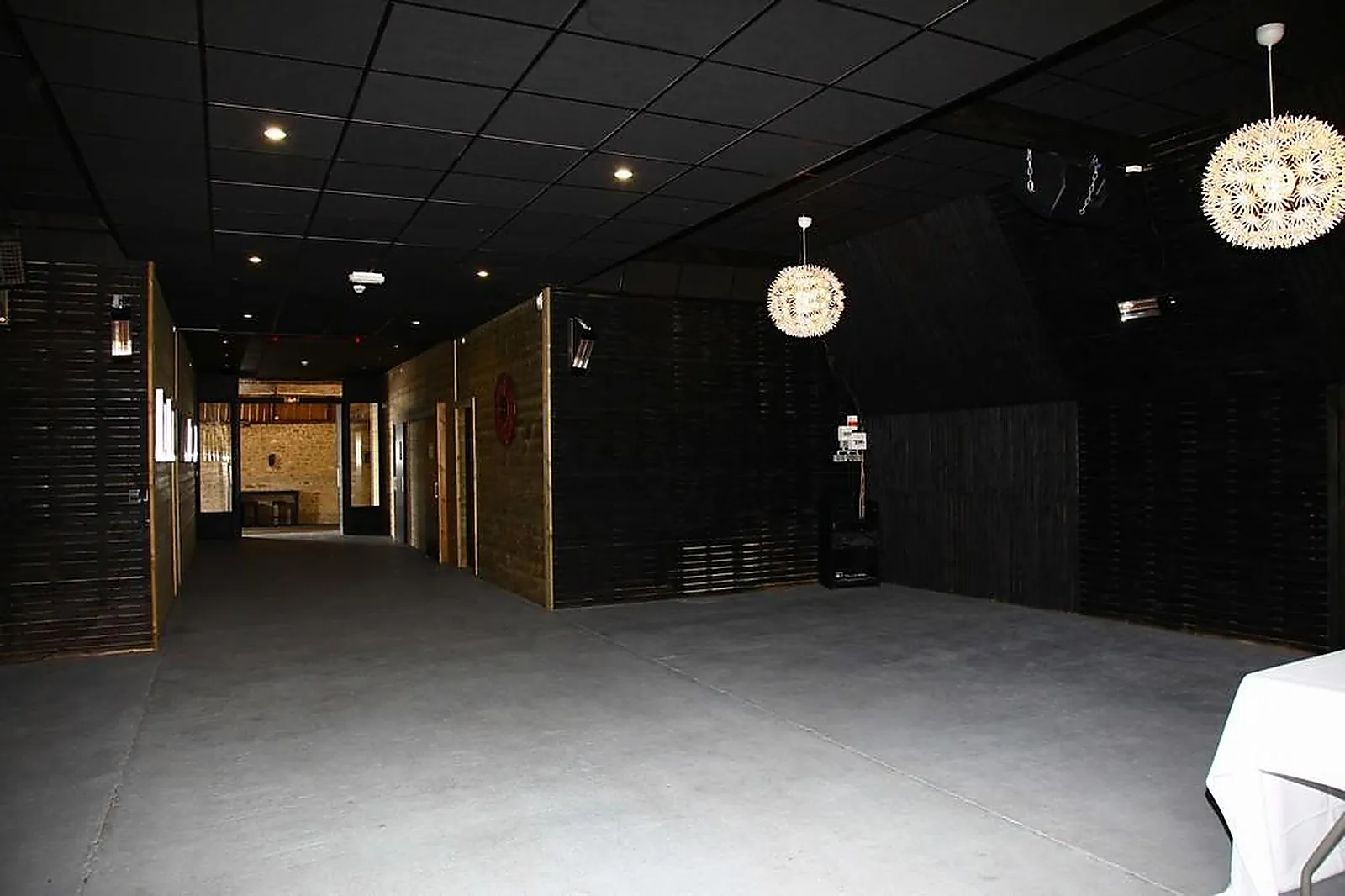 Lieux événementiels, QUAI DES PONTIS