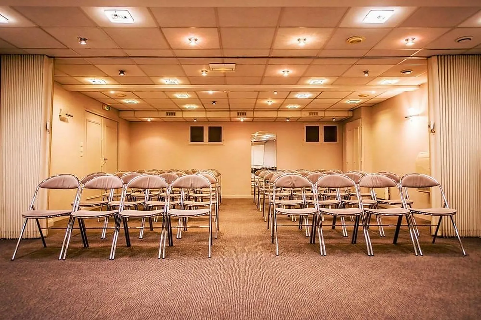 Lieux événementiels, QUALITY HOTEL PAU CENTRE