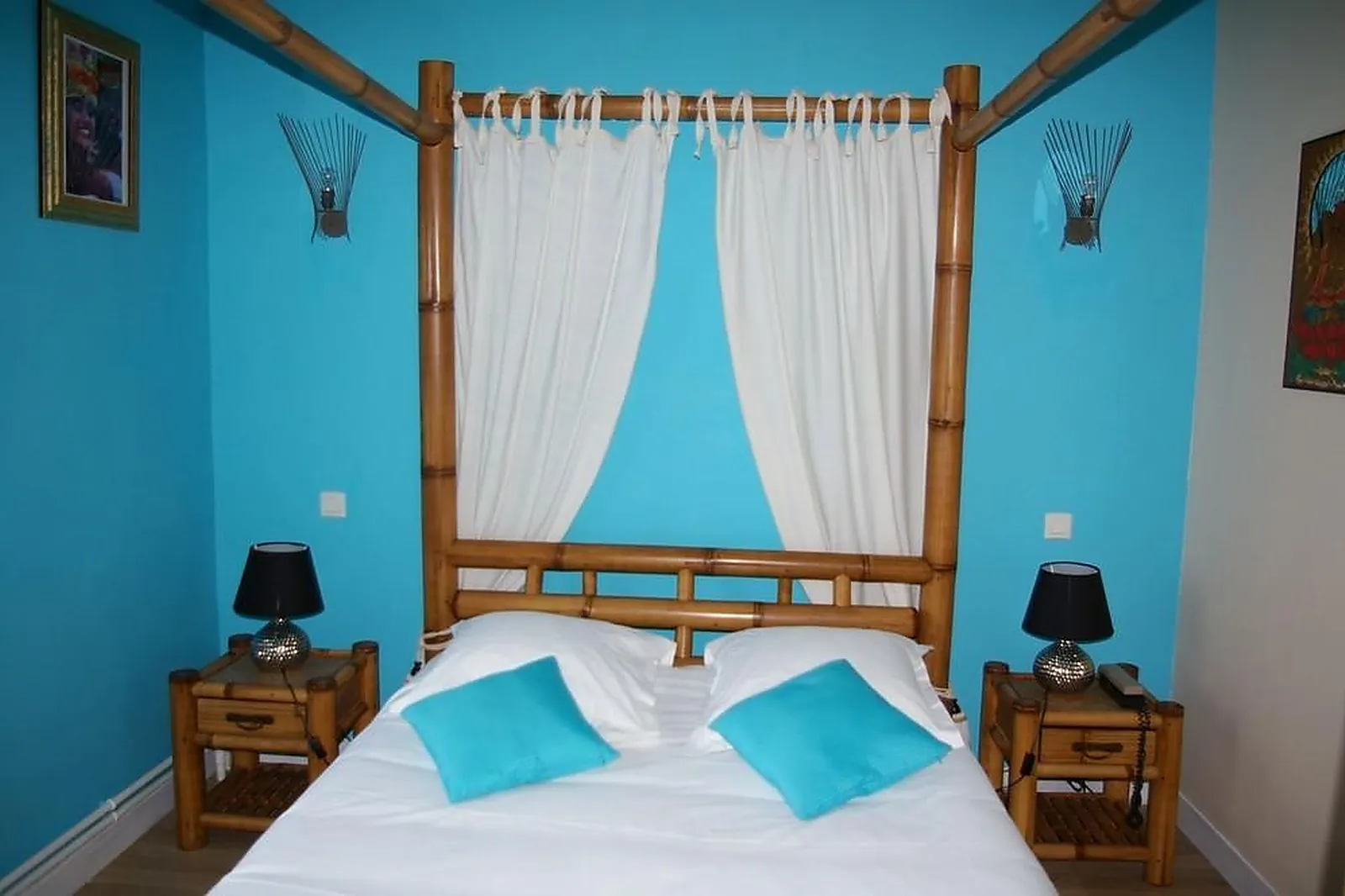 Lieux événementiels, QUEEN SERENITY HOTEL