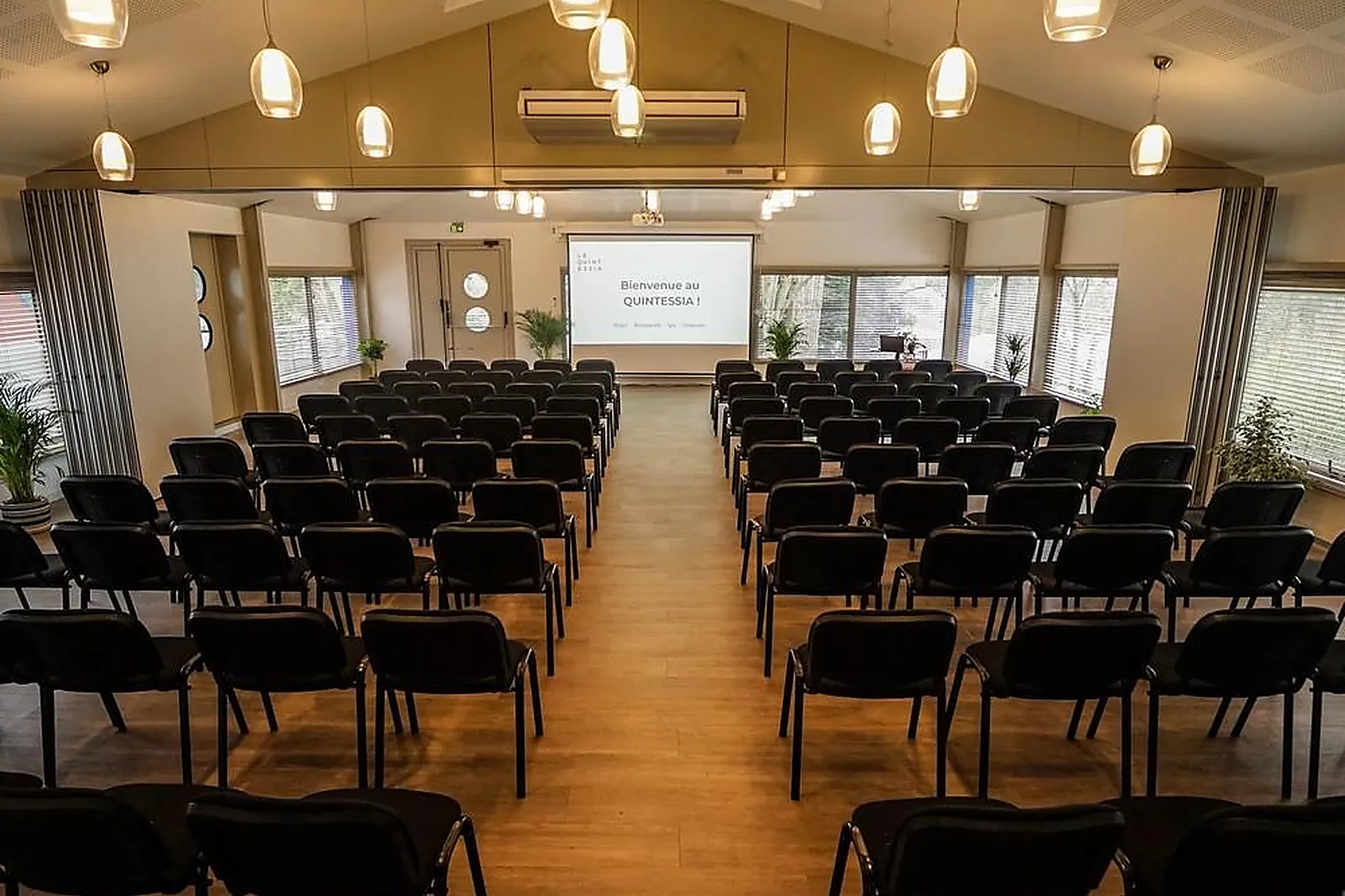 Lieux événementiels, QUINTESSIA