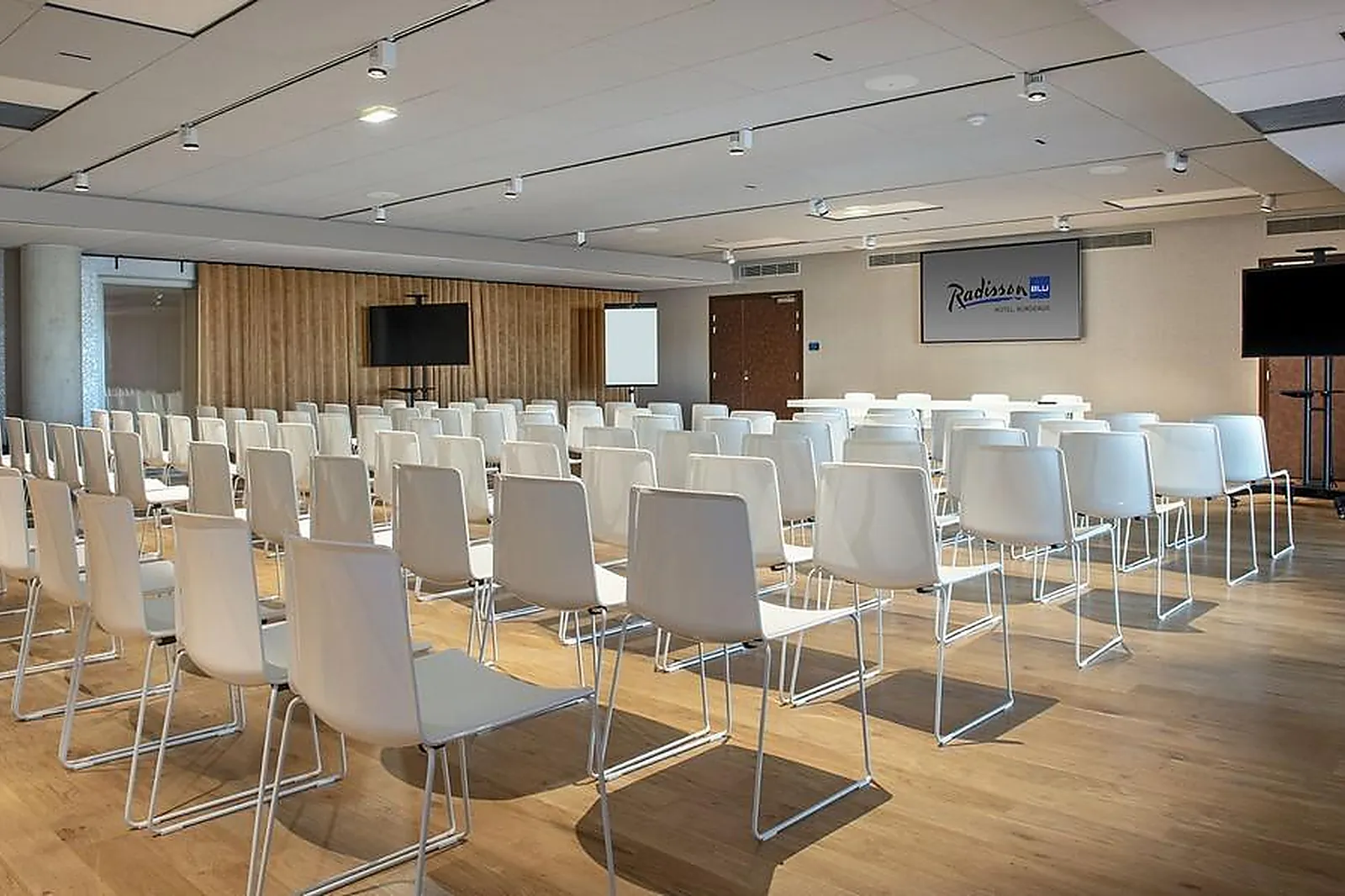 Lieux événementiels, RADISSON BLU HÔTEL BORDEAUX