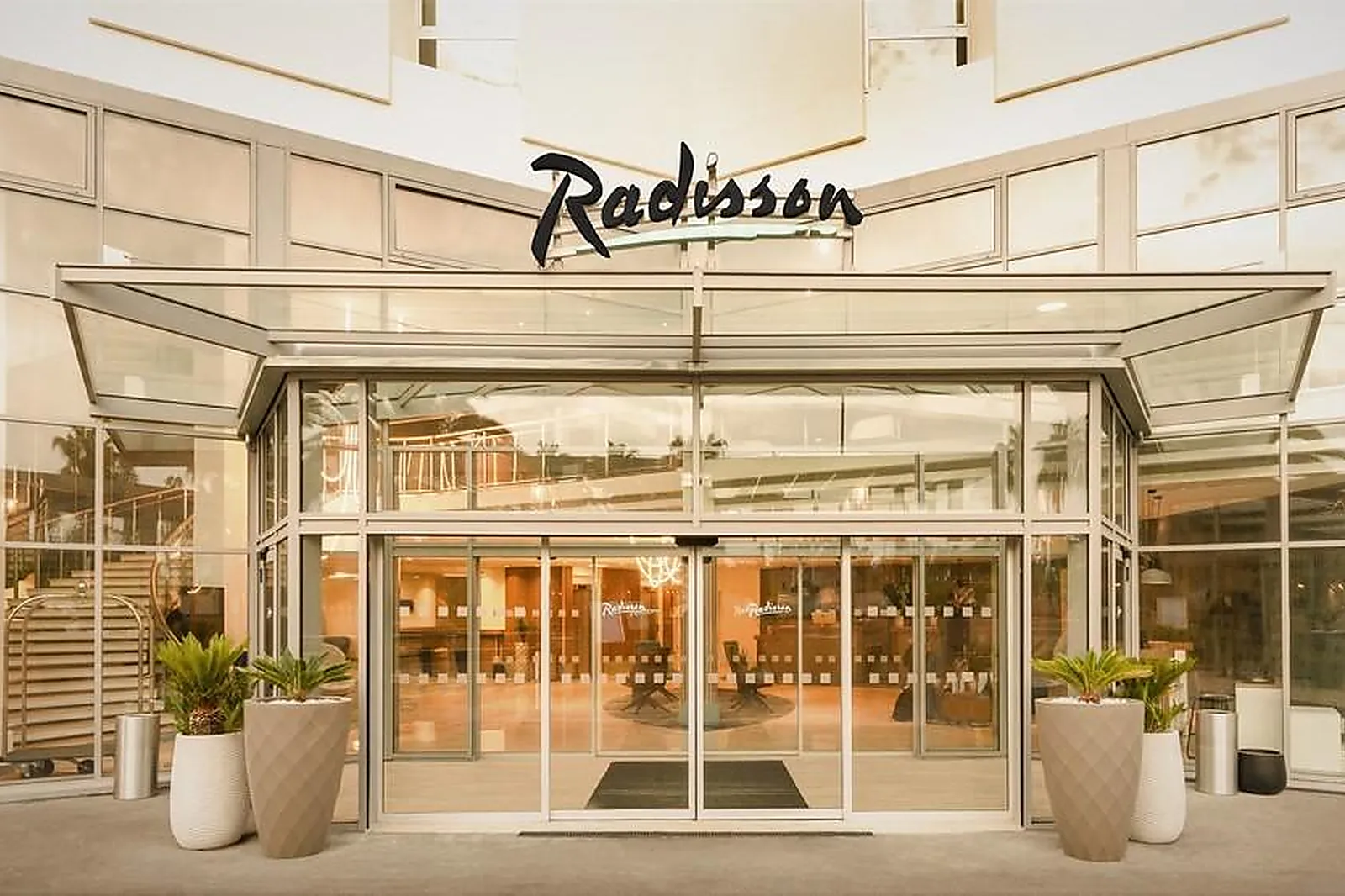 Lieux événementiels, RADISSON HOTEL NICE AIRPORT