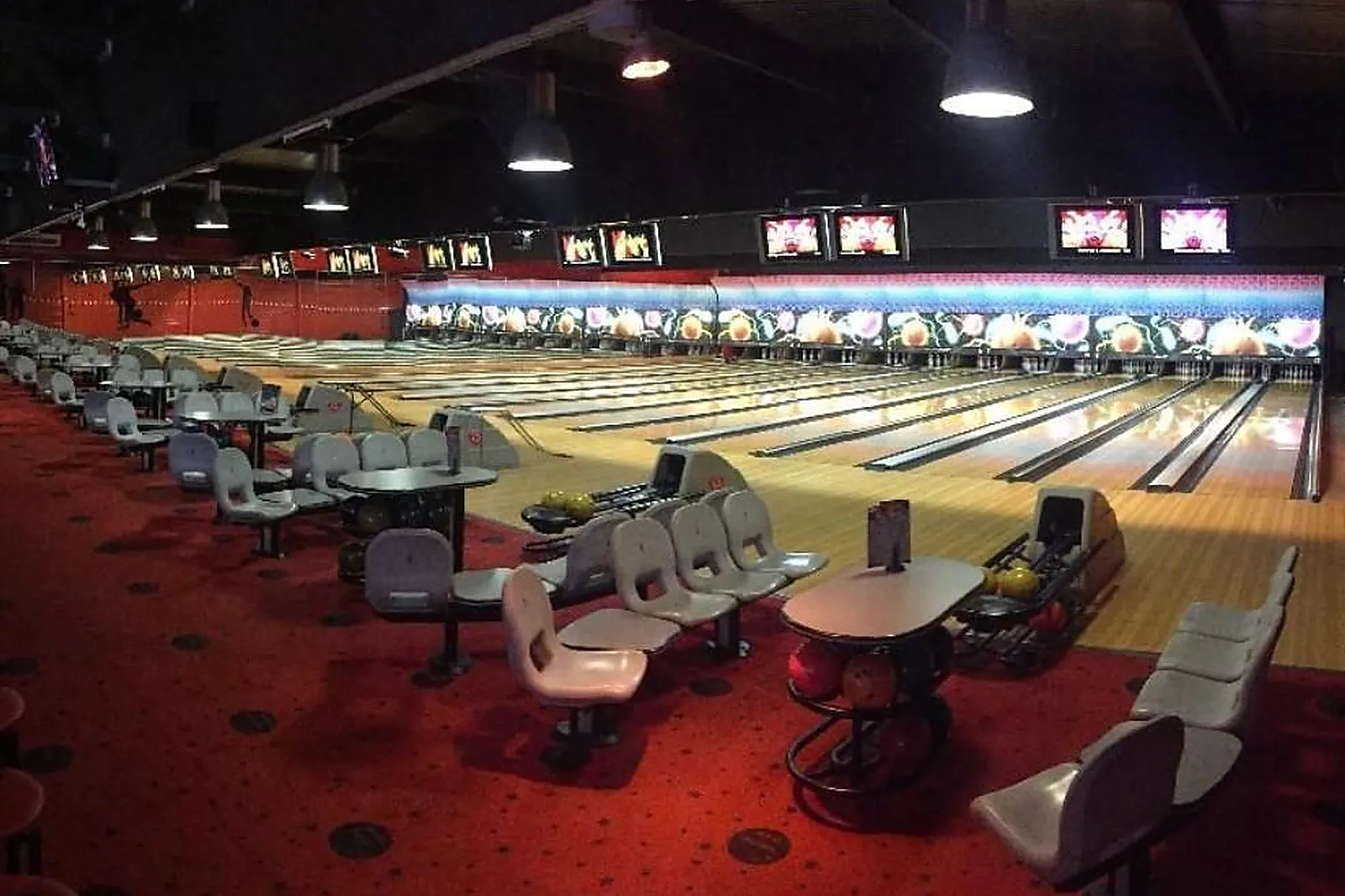 Lieux événementiels, RED BOWL