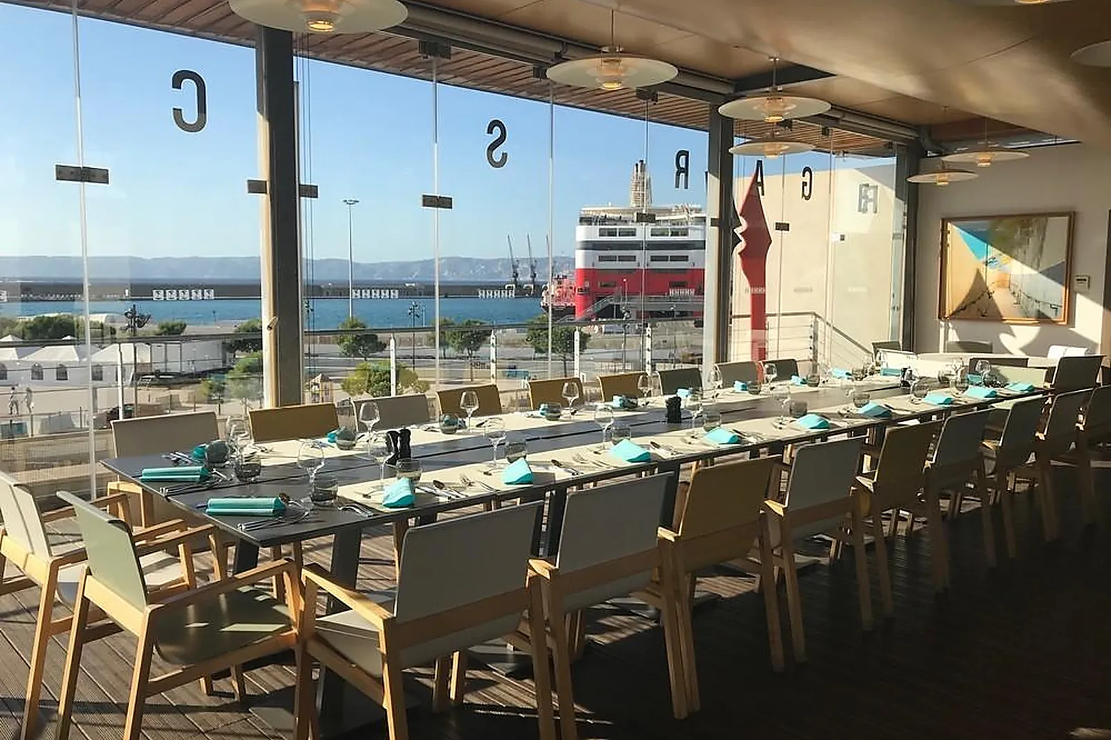 Lieux événementiels, REGARDS CAFÉ