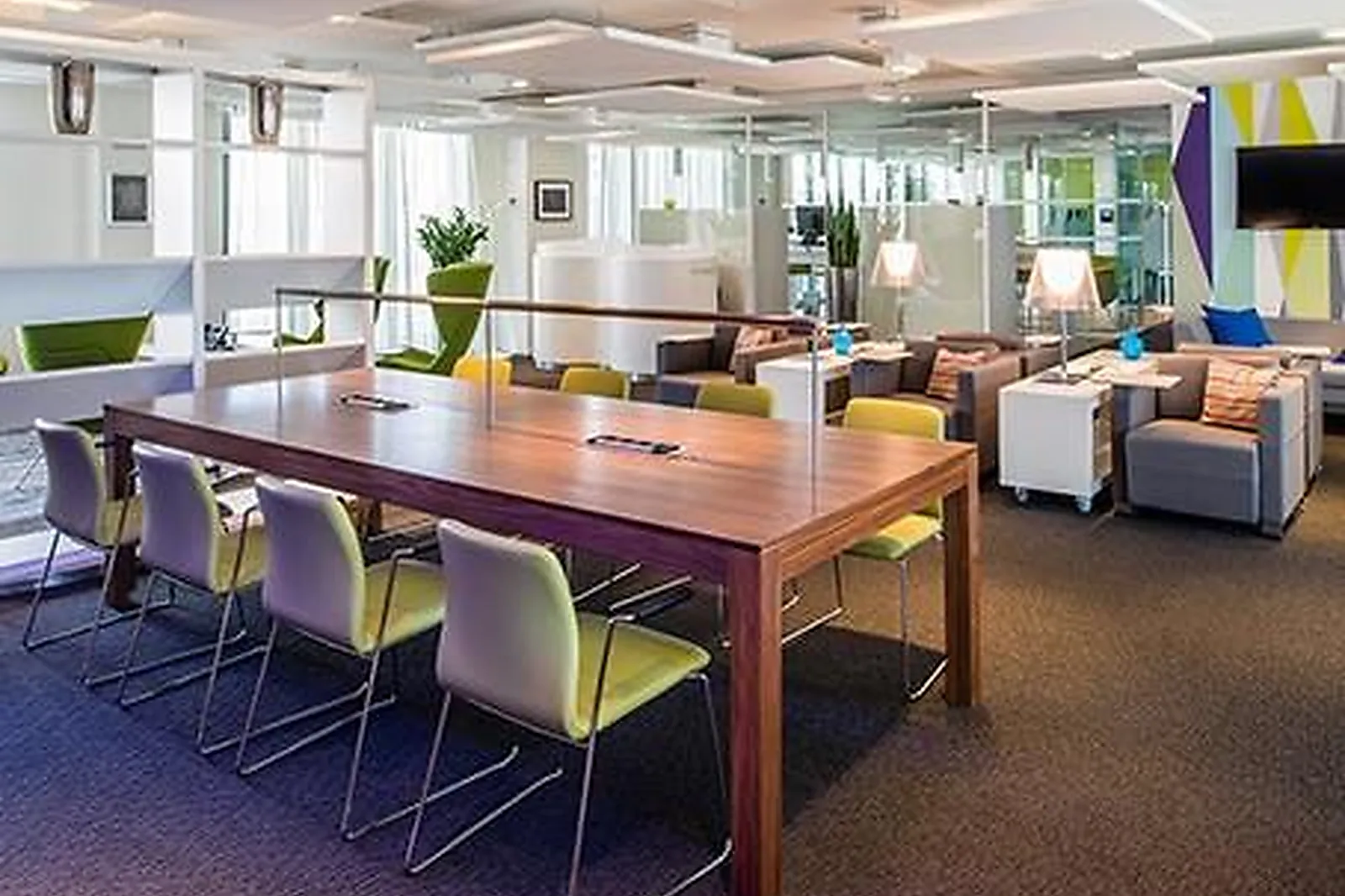 Lieux événementiels, REGUS EXPRESS LE MANS