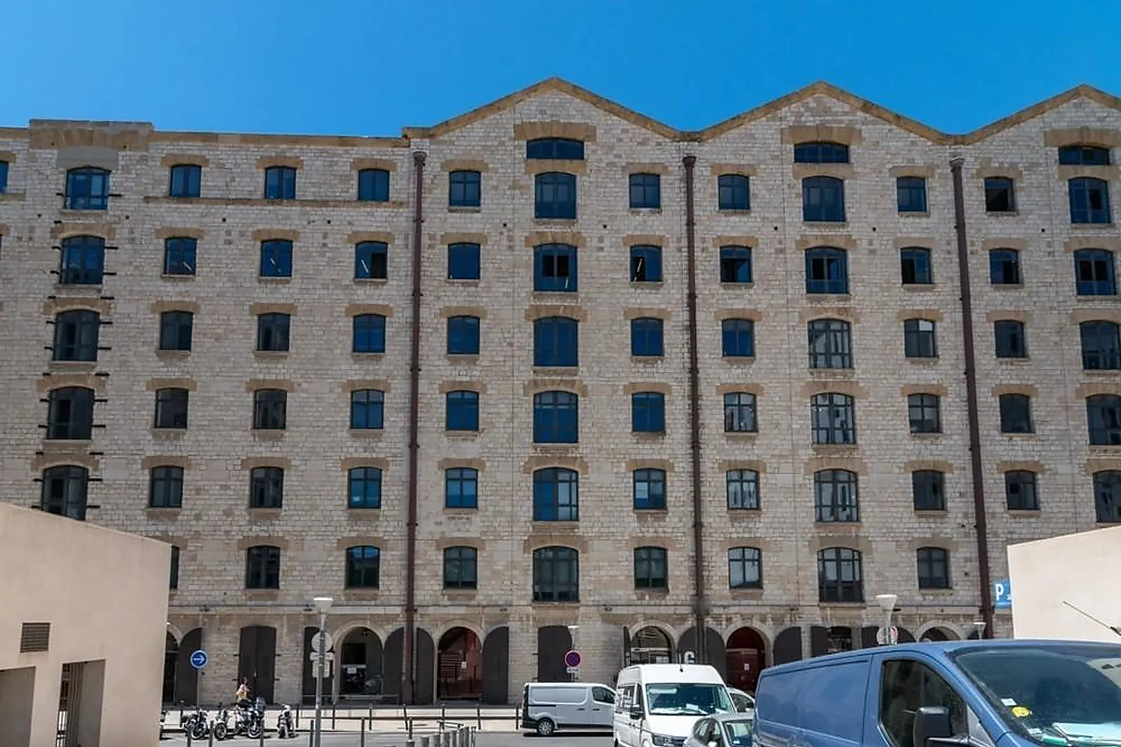 Lieux événementiels, REGUS MARSEILLE LES DOCKS