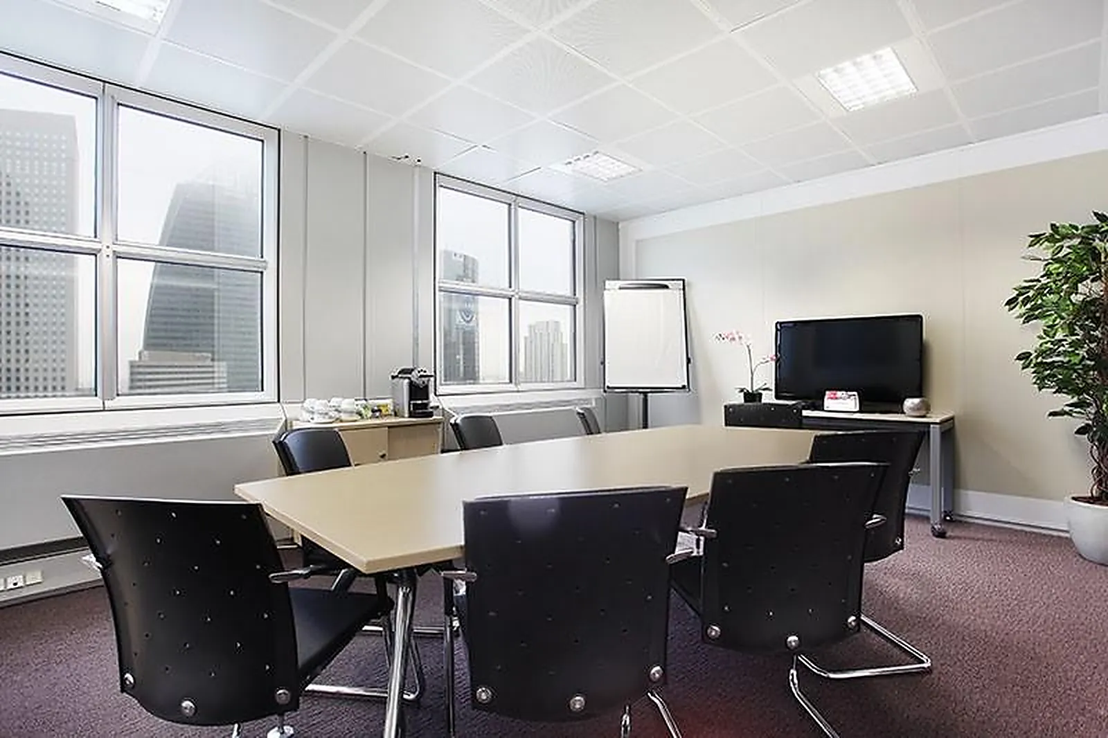 Lieux événementiels, REGUS PARIS LA DÉFENSE