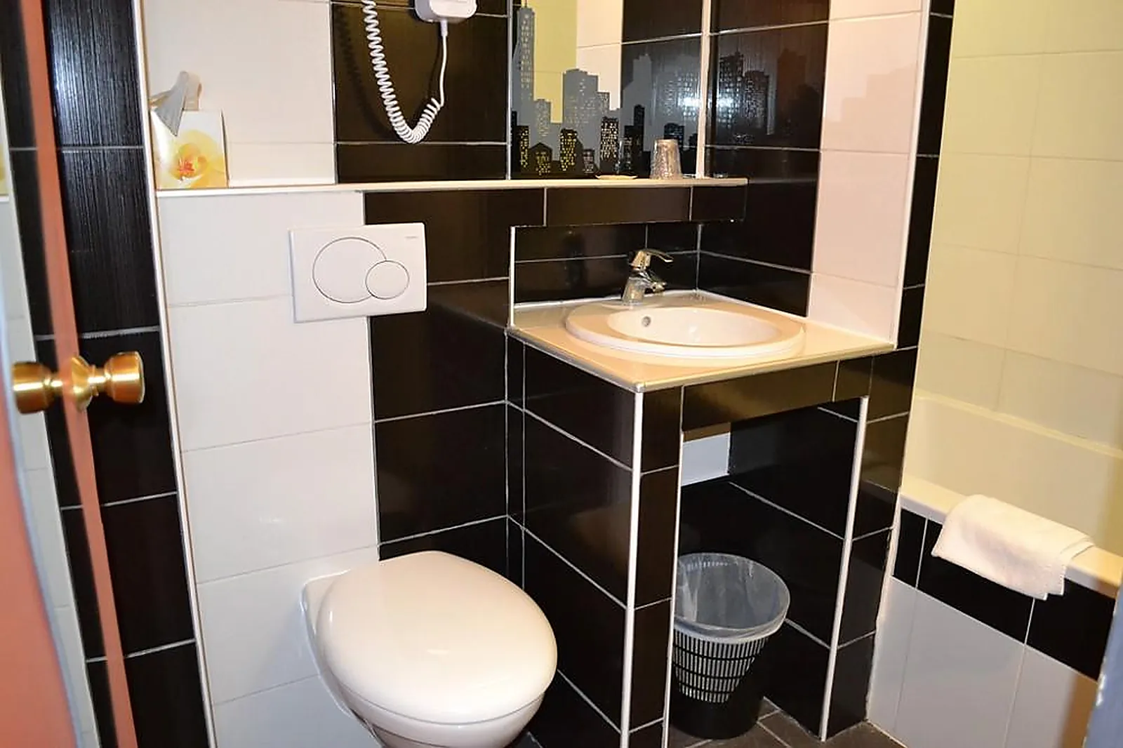 Lieux événementiels, RELAIS 500 DE VIENNE