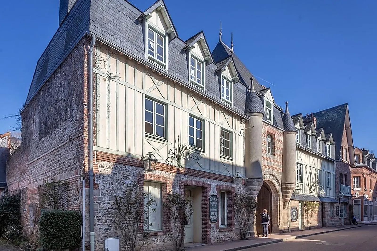 Lieux événementiels, RELAIS HÔTELIER DOUCE FRANCE