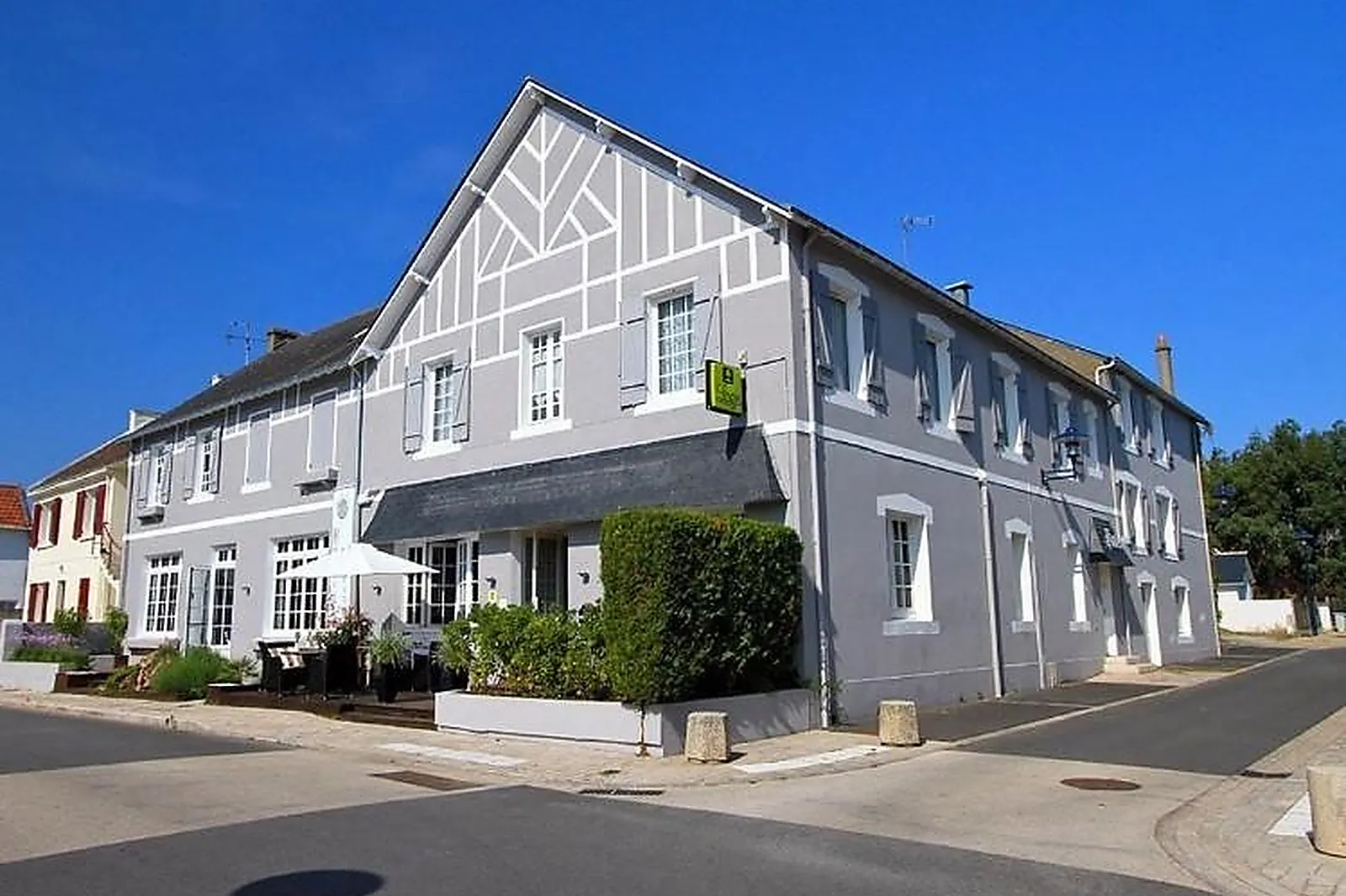 Lieux événementiels, RELAIS MARINE