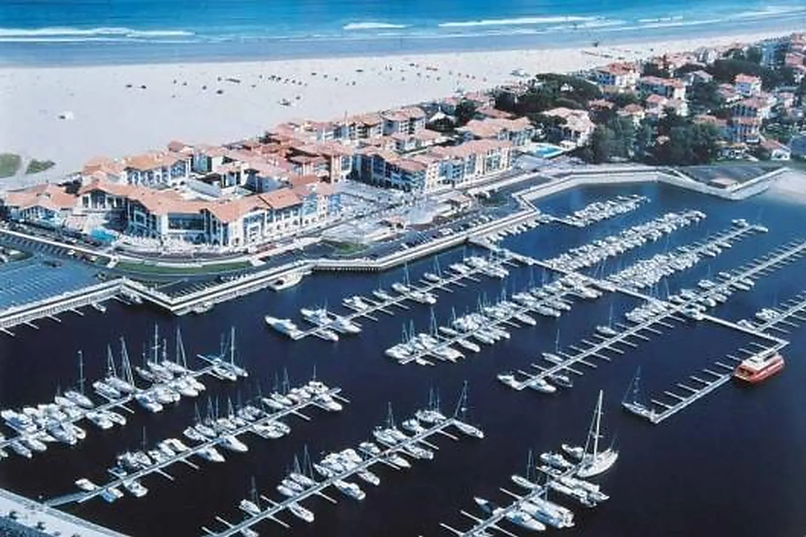 Lieux événementiels, RELAIS THALASSO - HÔTEL IBAÏA