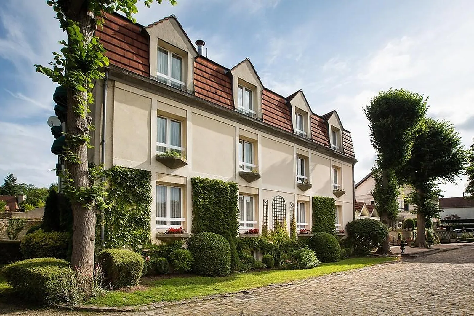 Lieux événementiels, RELAIS D'AUMALE