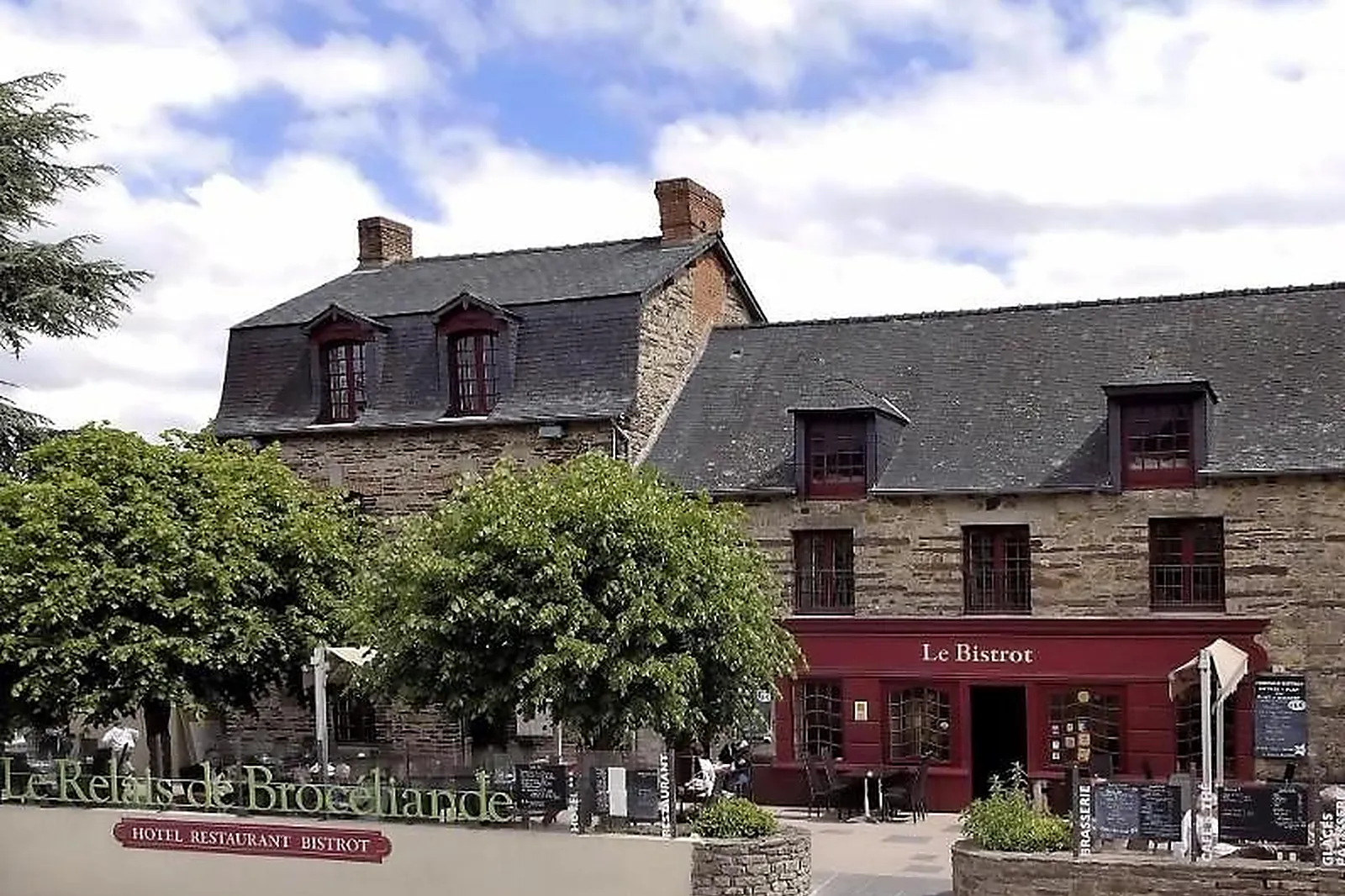 Lieux événementiels, RELAIS DE BROCÉLIANDE